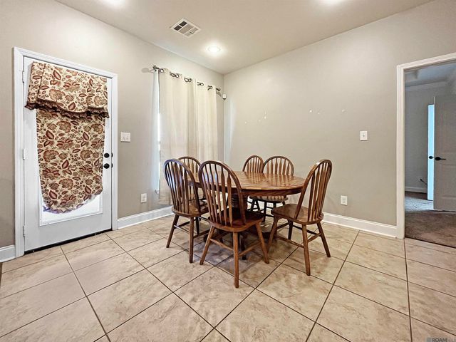 10459 Oakmount Dr, Denham Springs, LA 70706