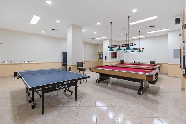 251 174th St 218, Sunny Isles Beach, FL 33160