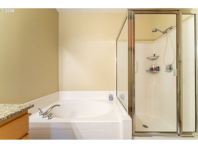 17146 Se 23RD Dr 16, Vancouver, WA 98683