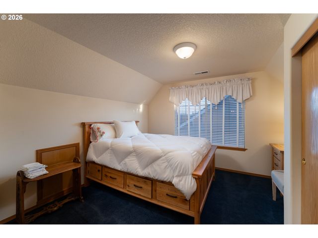 17146 Se 23RD Dr 16, Vancouver, WA 98683