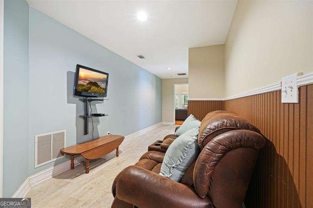 716 Whisper Wind Court, Woodstock, GA 30189