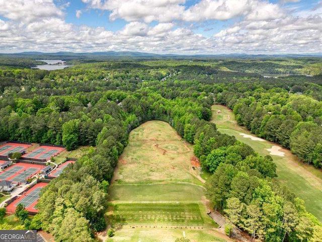716 Whisper Wind Court, Woodstock, GA 30189