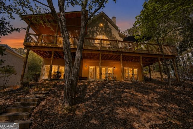 716 Whisper Wind Court, Woodstock, GA 30189