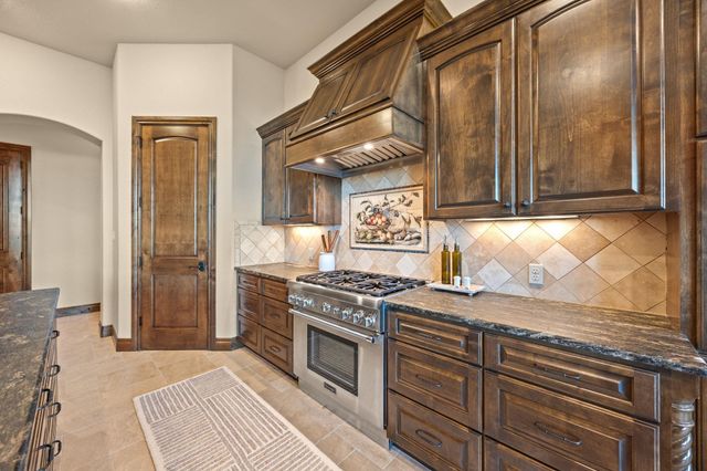 3809 Verano DR, Austin, TX 78735