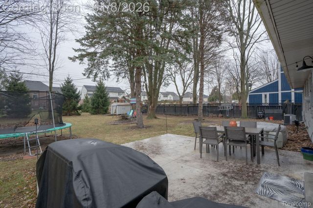 47400 Card Road, Macomb Township, MI 48044