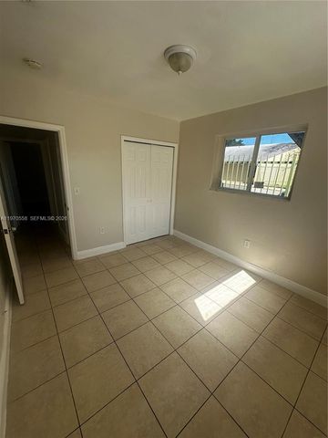 237 NW 55th St 237, Miami, FL 33127