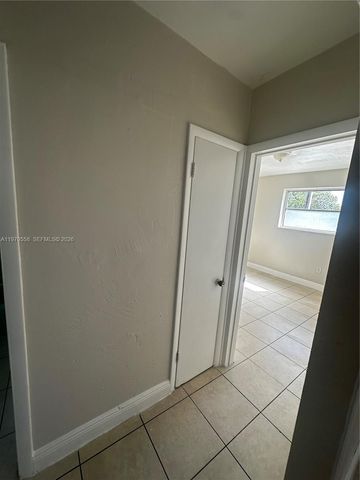 237 NW 55th St 237, Miami, FL 33127