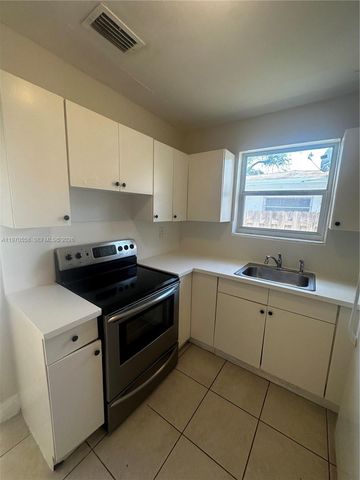 237 NW 55th St 237, Miami, FL 33127