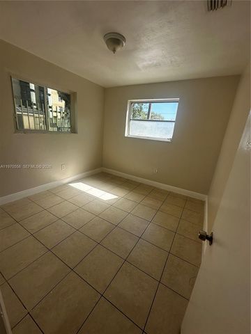 237 NW 55th St 237, Miami, FL 33127