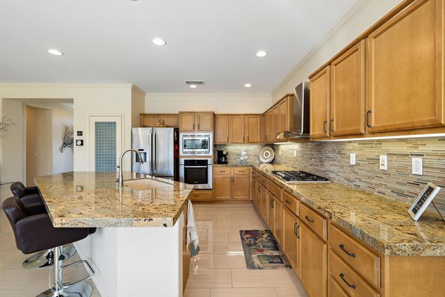 60200 Wishbone Court, La Quinta, CA 92253