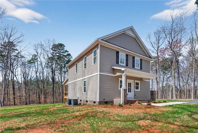 920 Ponderosa Heights Place, Asheboro, NC 27205