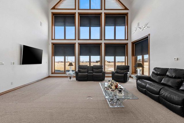 2315 SILVERIDGE DRIVE, Manitowoc, WI 54220