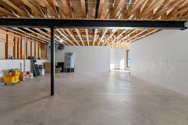 2315 SILVERIDGE DRIVE, Manitowoc, WI 54220