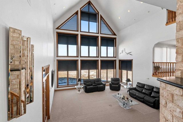 2315 SILVERIDGE DRIVE, Manitowoc, WI 54220