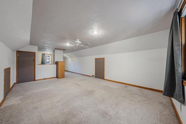 1015 W HAWES STREET, Appleton, WI 54914