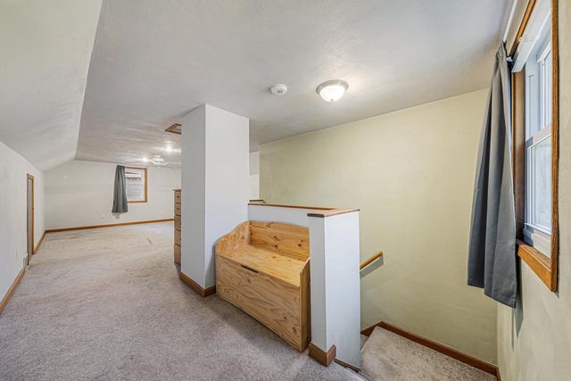 1015 W HAWES STREET, Appleton, WI 54914