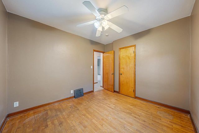 1015 W HAWES STREET, Appleton, WI 54914