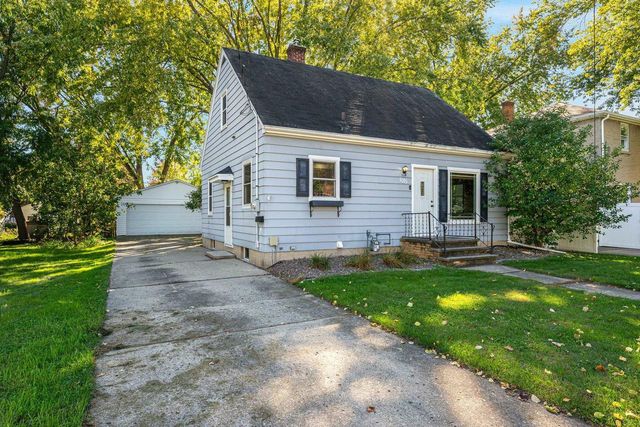 1015 W HAWES STREET, Appleton, WI 54914