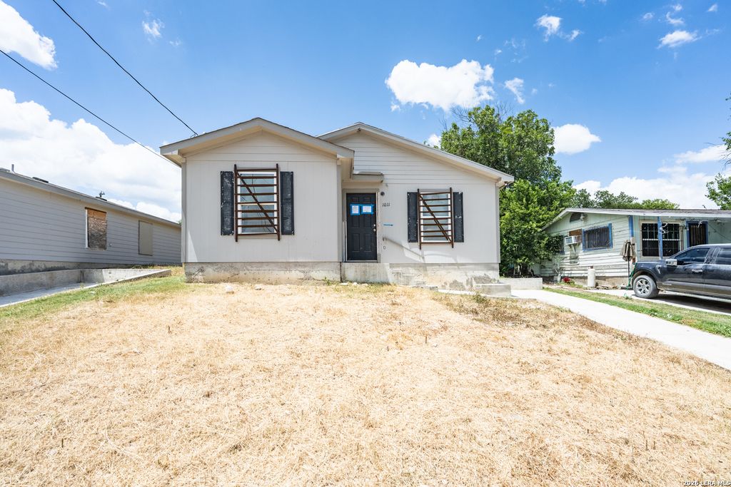 1011 YUCCA ST, San Antonio, TX 78220