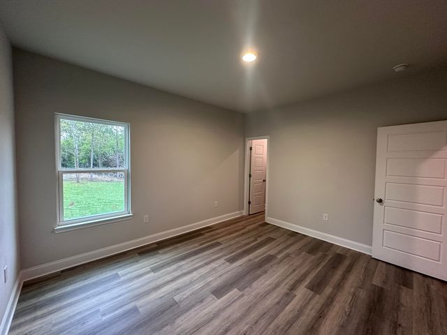 19 Wabash Way, Sumrall, MS 39482