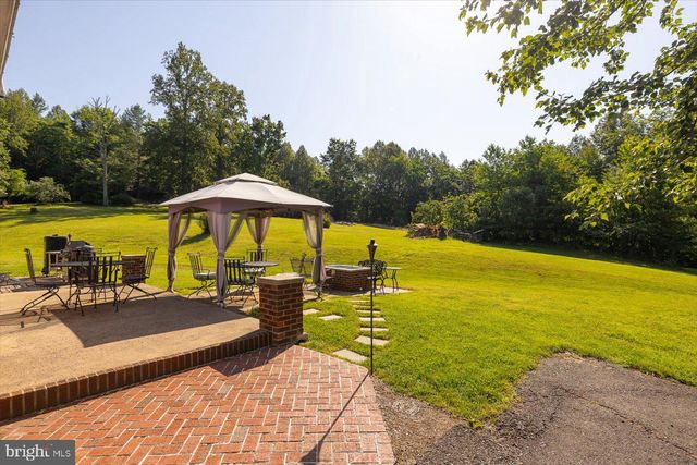 436 CASTLETON VIEW RD, Castleton, VA 22716