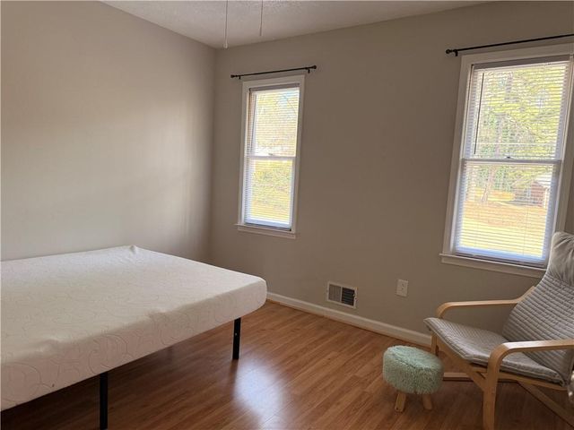 1424 Shadowbrook Drive, Marietta, GA 30062