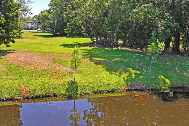 1980 TAHITIAN PLACE 31, Dunedin, FL 34698