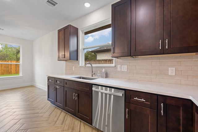 3023 Steepleridge Circle, Granbury, TX 76048
