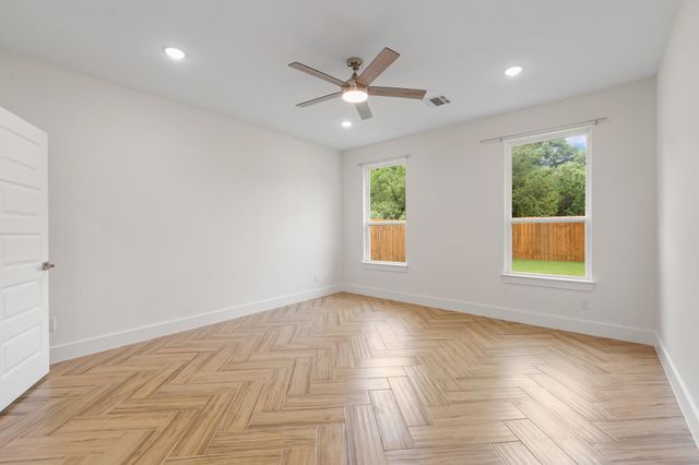 3023 Steepleridge Circle, Granbury, TX 76048