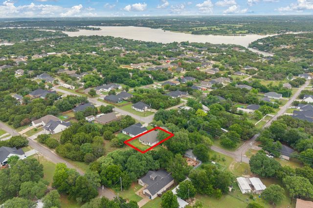 3023 Steepleridge Circle, Granbury, TX 76048