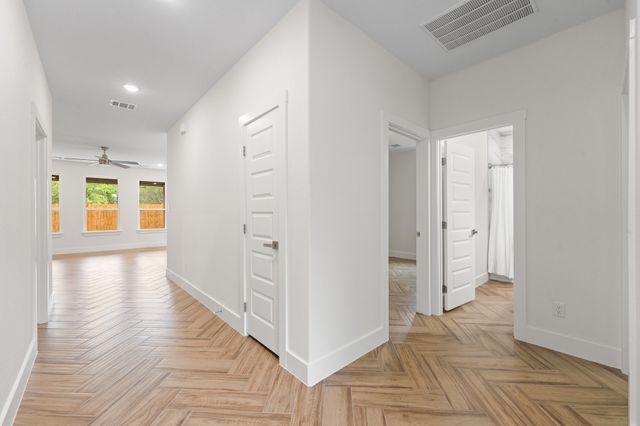 3023 Steepleridge Circle, Granbury, TX 76048