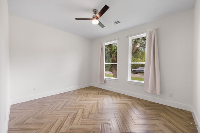 3023 Steepleridge Circle, Granbury, TX 76048