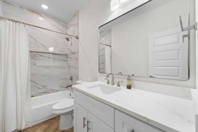 3023 Steepleridge Circle, Granbury, TX 76048