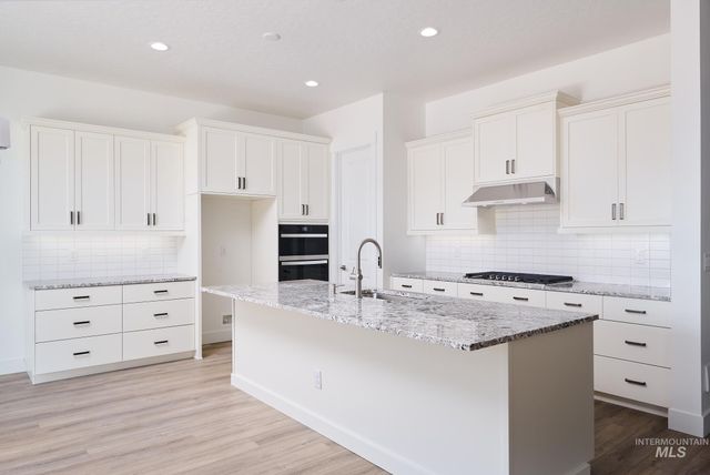 11135 W Threadgrass Street, Star, ID 83669