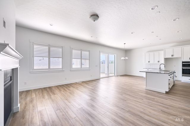 11135 W Threadgrass Street, Star, ID 83669