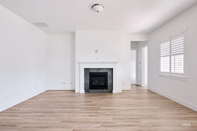 11135 W Threadgrass Street, Star, ID 83669
