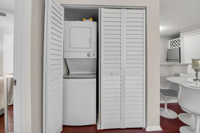 1745 Palm Cove Boulevard 3-306, Delray Beach, FL 33445