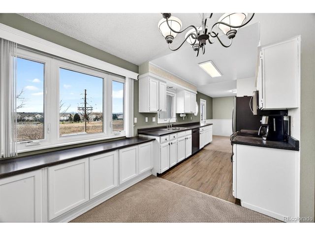 1013 Sable Blvd, Aurora, CO 80011