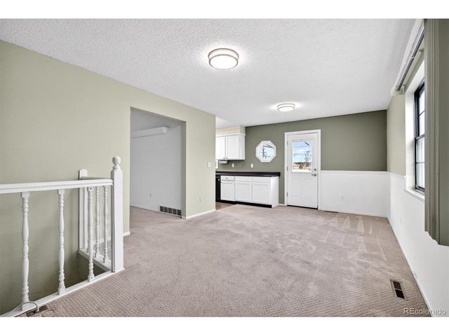 1013 Sable Blvd, Aurora, CO 80011