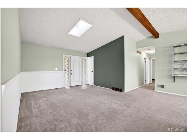 1013 Sable Blvd, Aurora, CO 80011