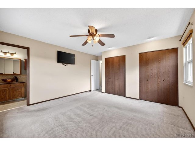 1013 Sable Blvd, Aurora, CO 80011