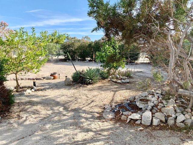 74711 Dillon Rd Spc 962, Desert Hot Springs, CA 92241