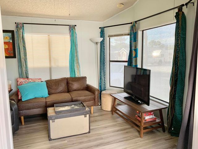 74711 Dillon Rd Spc 962, Desert Hot Springs, CA 92241