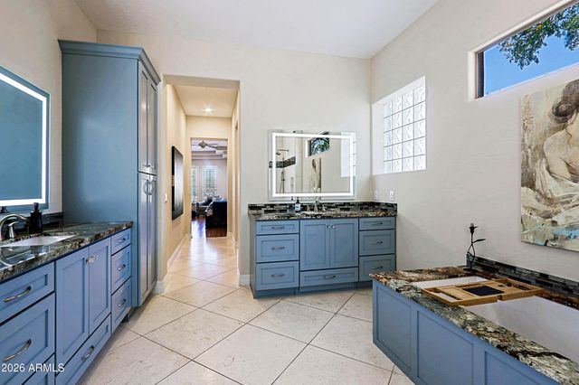 6280 E AMBER SUN Drive, Scottsdale, AZ 85266