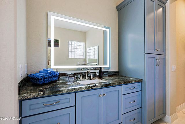 6280 E AMBER SUN Drive, Scottsdale, AZ 85266