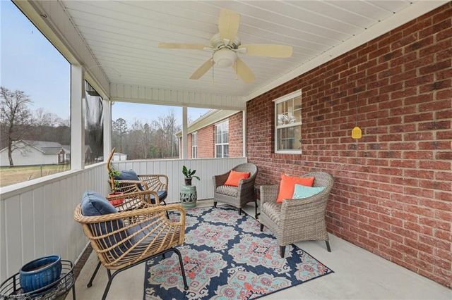 5421 Waynick Meadow Road, Asheboro, NC 27205