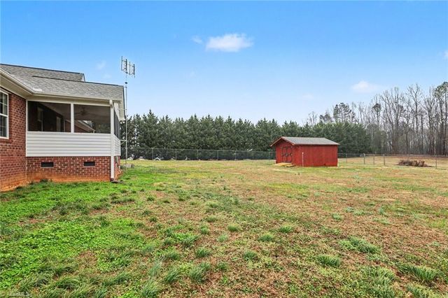 5421 Waynick Meadow Road, Asheboro, NC 27205
