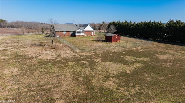 5421 Waynick Meadow Road, Asheboro, NC 27205