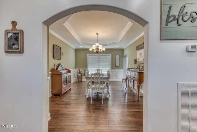 228 Country Meadows Circle, Bristol, TN 37620