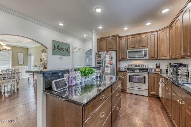 228 Country Meadows Circle, Bristol, TN 37620